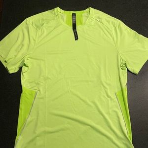 Lululemon Seawheeze Mens Fast and Free shirt